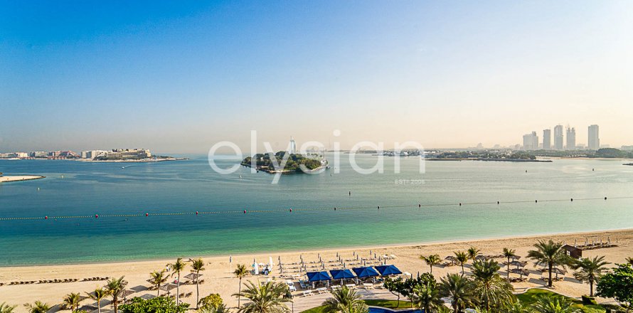 Apartment in Palm Jumeirah, Dubai, UAE 3 bedrooms, 199 sq.m. № 600242
