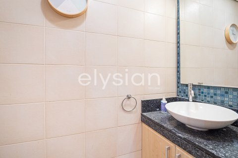 Apartment in Palm Jumeirah, Dubai, UAE 3 bedrooms, 199 sq.m. № 600242 - photo 15