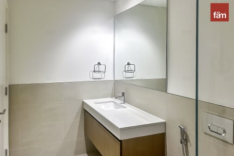 Dubai, UAE의 임대용 아파트 침실 3개, 181.8제곱미터 번호 652421 - 사진 11