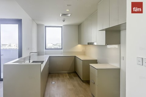 Dubai, UAE의 임대용 아파트 침실 3개, 181.8제곱미터 번호 652421 - 사진 7