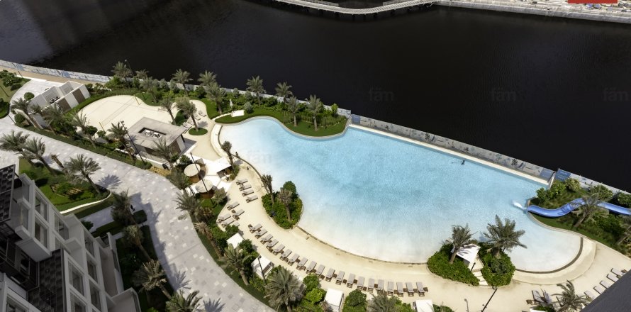 Dubai, UAE의 아파트 침실 3개, 181.8제곱미터 번호 652421