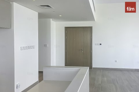 Dubai, UAE의 임대용 아파트 침실 3개, 181.8제곱미터 번호 652421 - 사진 2