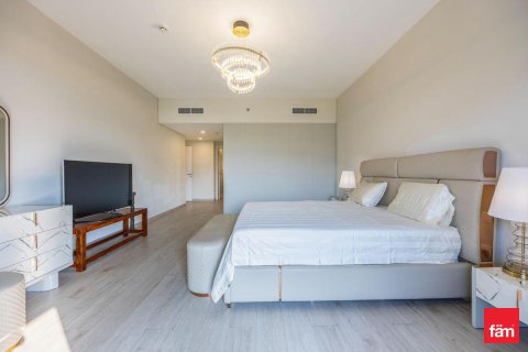 Apartemen di Umm Suqeim, Dubai, UEA 4 kamar tidur, 261.6 m2 nomor 652417 - foto 9