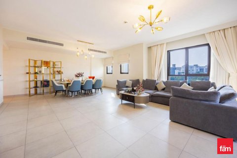 Apartemen di Umm Suqeim, Dubai, UEA 4 kamar tidur, 261.6 m2 nomor 652417 - foto 4