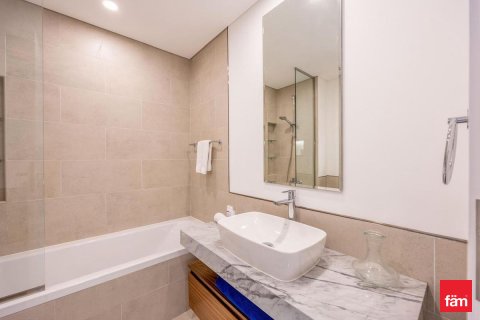 Apartemen di Umm Suqeim, Dubai, UEA 4 kamar tidur, 261.6 m2 nomor 652417 - foto 12
