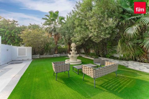 Dubai, BAE’de satılık townhouse 3 yatak odası, 422.9 m&sup2; No 652422 - fotoğraf 1