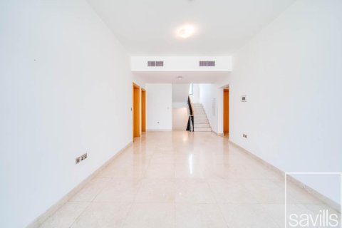 Vilă de închiriat în Palm Jumeirah, Dubai, EAU 5 dormitoare, 270.91 mp.  №753533 - poză 11