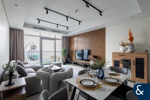 Apartman u PARAMOUNT TOWER HOTEL & RESIDENCES u gradu Business Bay, Dubai, UAE 2 spavaće sobe, 113 m2 Br. 698472