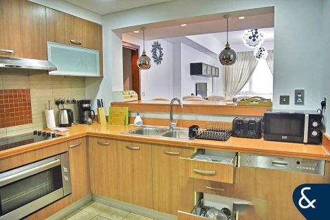 Apartamento para arrendamento em Palm Jumeirah, Dubai, EAU 2 quartos, 162 m2 № 698469 - foto 7