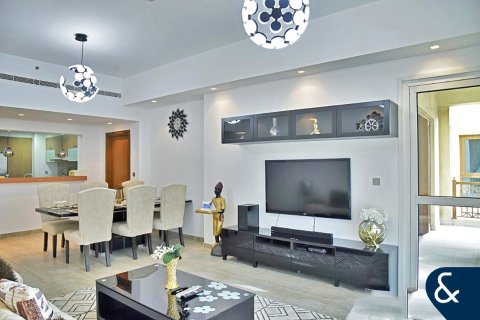 Apartamento para arrendamento em Palm Jumeirah, Dubai, EAU 2 quartos, 162 m2 № 698469 - foto 6