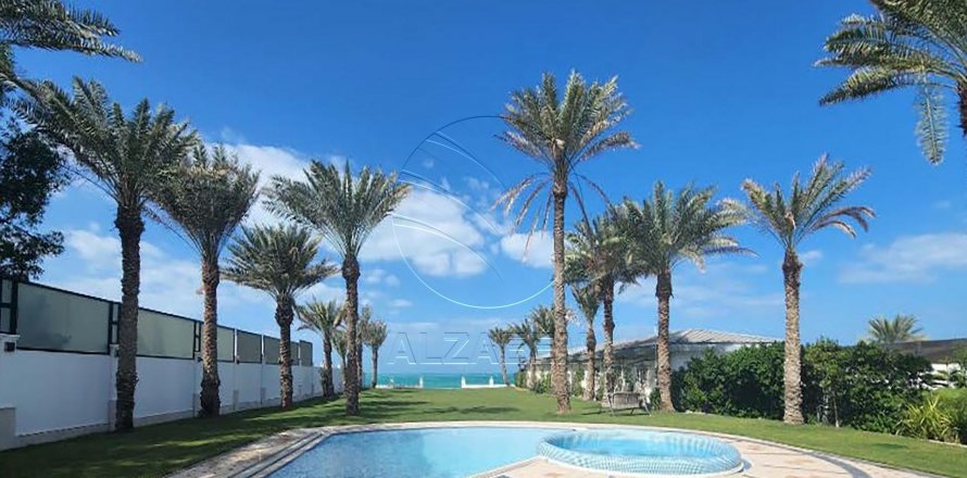 Villa asukohaga Marina Village, Abu Dhabi, AÜE: 5 magamistoaga, 613 m² Nr 615583