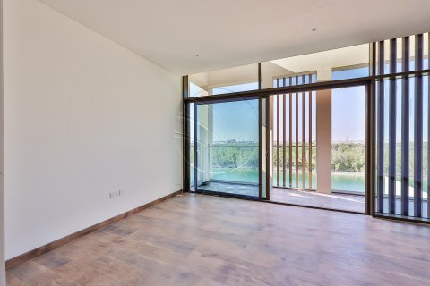 Villa in Abu Dhabi, UAE 5 bedrooms, 2122 sq.m. № 615581 - photo 12