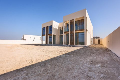 Villa in Abu Dhabi, UAE 5 bedrooms, 2122 sq.m. № 615581 - photo 3