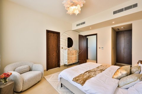 Khalifa City, Abu Dhabi, UAE의 판매용 타운하우스 침실 2개, 125제곱미터 번호 615586 - 사진 14