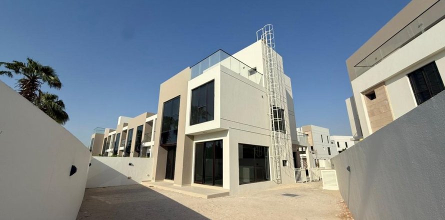 Kuća u nizu u Dubai, UAE 327.9 m2, 5 spavaćih soba Br. 702291