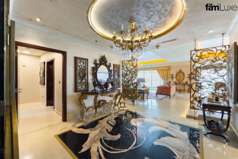 Apartmán v Dubai Marina, SAE 5 spální, 711.5 m2 č. 702277 - Fotografia 12