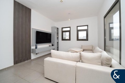 Apartment til salg i Town Square, Dubai, UAE 3 soveværelser, 139 kvm № 666578 - foto 4