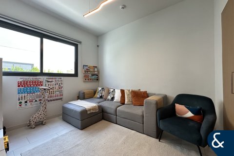 Řadový dům v Dubai Land, Dubai, SAE 4 ložnice, 216 m² Č.: 666580 - fotografie 12