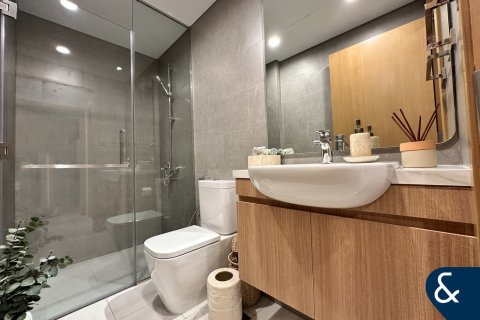 Řadový dům v Dubai Land, Dubai, SAE 4 ložnice, 216 m² Č.: 666580 - fotografie 13