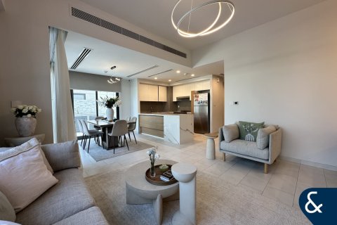 Řadový dům v Dubai Land, Dubai, SAE 4 ložnice, 216 m² Č.: 666580 - fotografie 1