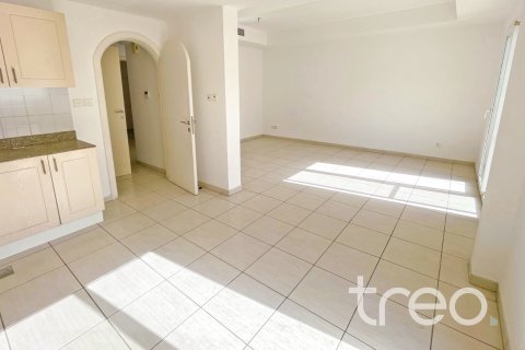 Vila u The Springs, Dubai, UAE 2 spavaćih soba, 157.01 m2 Br. 733963 - fotografija 4