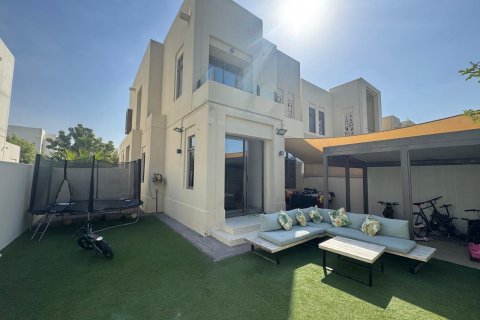 Rumah bandar di Reem, Dubai, UAE 3 bilik tidur, 212.38 meter persegi № 733965