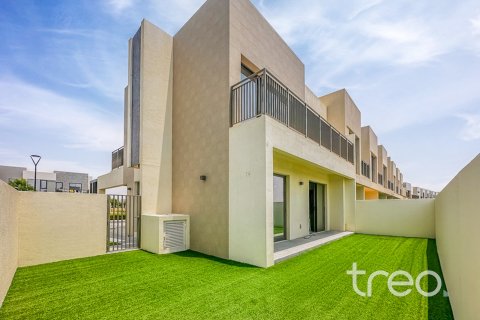 Māja Dubai South (Dubai World Central)jā, AAE 4 istabas, 237.18 m2 Nr. 733966