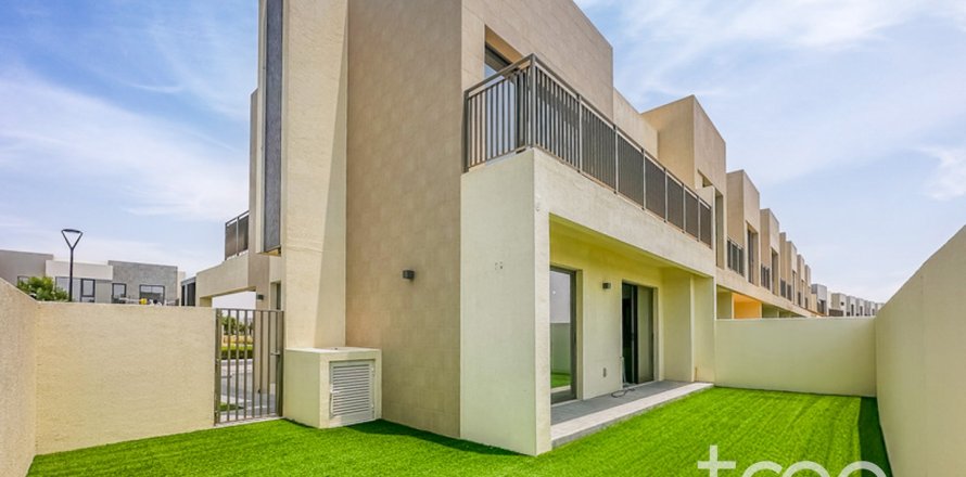 Városi lakóépület itt: Dubai South (Dubai World Central), EAE, 4 hálószoba, 237.18 m², azonosító: 733966