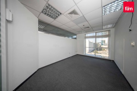 Снять в аренду офис в Sheikh Zayed Road, Дубай, ОАЭ 106.8м2, № 682219 - фото 7