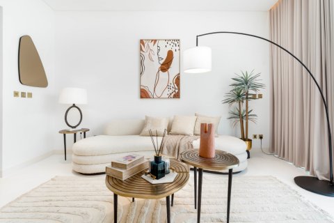 Apartment til salg i Dubai Studio City, Dubai, UAE 2 soveværelser, 102.9 kvm № 682224 - foto 3