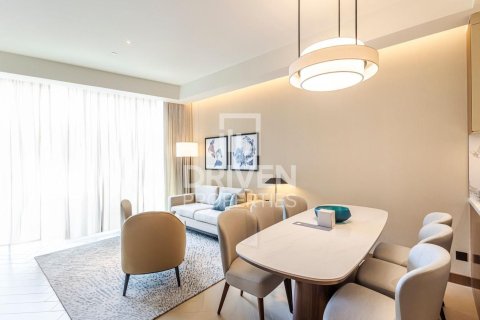 Apartment til salg i Downtown Dubai (Downtown Burj Dubai), Dubai, UAE 2 soveværelser, 110.18 kvm № 764940 - foto 9