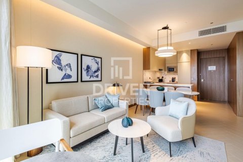 Apartment til salg i Downtown Dubai (Downtown Burj Dubai), Dubai, UAE 2 soveværelser, 110.18 kvm № 764940 - foto 1