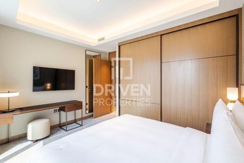 Apartment til salg i Downtown Dubai (Downtown Burj Dubai), Dubai, UAE 2 soveværelser, 110.18 kvm № 764940 - foto 5