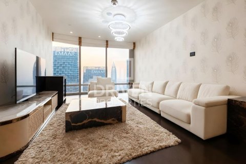 Apartment til salg i Downtown Dubai (Downtown Burj Dubai), Dubai, UAE 1 soveværelse, 128.02 kvm № 764944 - foto 2