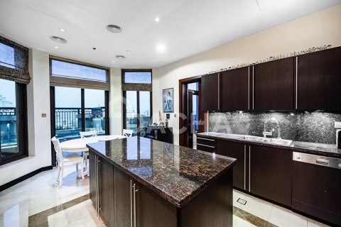 Penthouse di Palm Jumeirah, Dubai, UAE 4 bilik tidur, 456 meter persegi № 720570 - foto 2