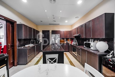 Penthouse di Palm Jumeirah, Dubai, UAE 4 bilik tidur, 456 meter persegi № 720570 - foto 6