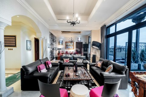 Penthouse di Palm Jumeirah, Dubai, UAE 4 bilik tidur, 456 meter persegi № 720570 - foto 3