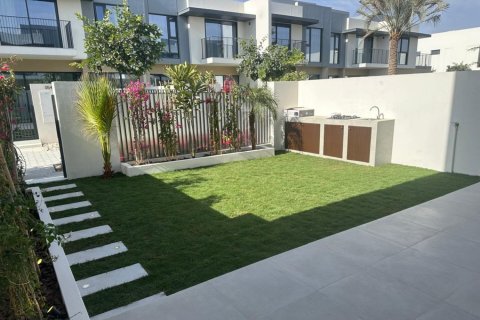 Townhouse in The Valley, Dubai, UAE 4 bedrooms, 255 sq.m. № 720594 - photo 6