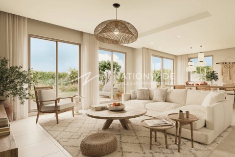 Townhouse in Abu Dhabi, UAE 2 bedrooms, 192 sq.m. № 596652 - photo 2