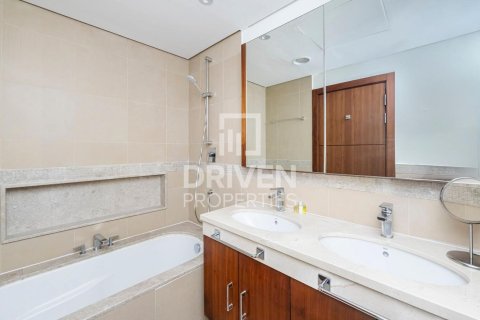 Apartmán v Downtown Dubai (Downtown Burj Dubai), Dubai, SAE 3 spálne, 169 m2 č. 654140 - Fotografia 12