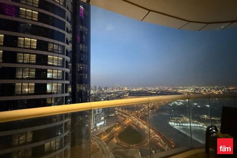 Dzīvoklis Business Bay, Dubaijā, AAE 3 istabas, 162 m2 Nr. 660463 - attēls 15