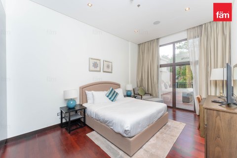 Apartemen di Palm Jumeirah, Dubai, UEA 1 kamar tidur, 145 m2 nomor 682079 - foto 2