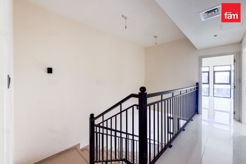 Vila di Dubai, UAE 4 bilik tidur, 174.8 meter persegi № 682077 - foto 11