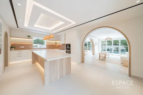 Vila u gradu Arabian Ranches, Dubai, UAE 6 spavaće sobe, 520 m2 Br. 670188 - Slika 13