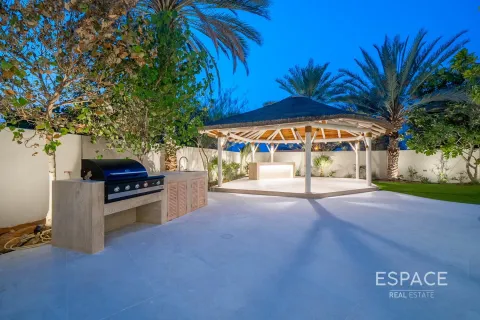 Vila u gradu Arabian Ranches, Dubai, UAE 6 spavaće sobe, 520 m2 Br. 670188 - Slika 18