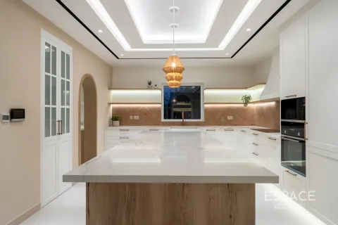 Vila u gradu Arabian Ranches, Dubai, UAE 6 spavaće sobe, 520 m2 Br. 670188 - Slika 12