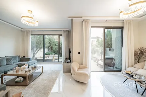 Müüa villa asukohaga Dubai Hills Estate, AÜE: 4 magamistoaga, 222 m² Nr 670183 - pilt 2