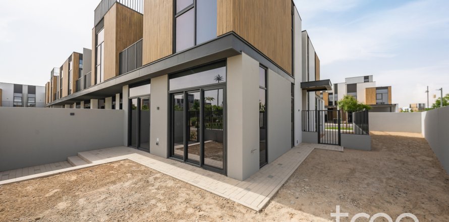 Vila v Mudon, Dubai, SAE 4 spálne, 236.81 m2 č. 733212