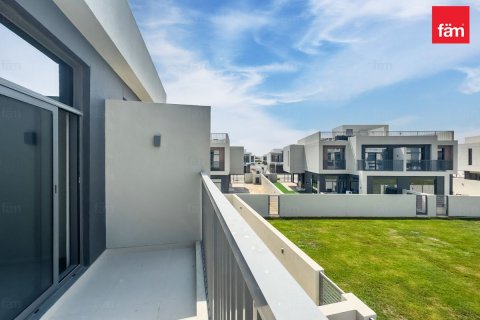 Vilă de vânzare în Dubai, EAU 4 dormitoare, 306.3 mp.  №647701 - poză 8