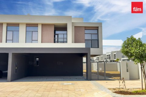 Vilă de vânzare în Dubai, EAU 4 dormitoare, 306.3 mp.  №647701 - poză 1